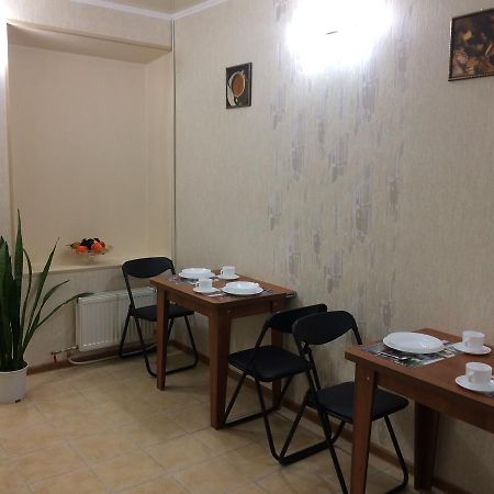 Prosto Hostel Odessa Exteriör bild